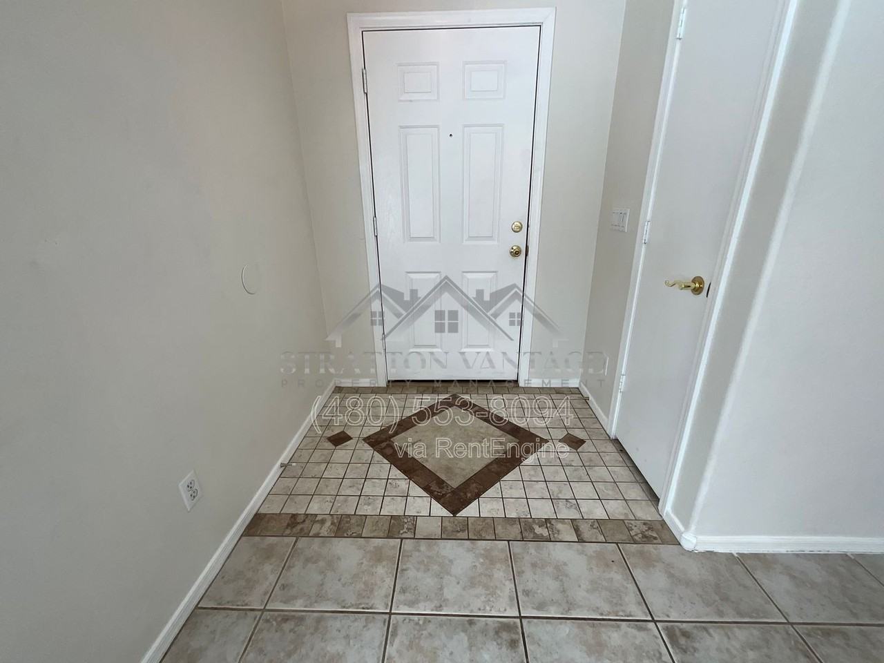 16612 W Cottonwood St - Photo 4 of 29