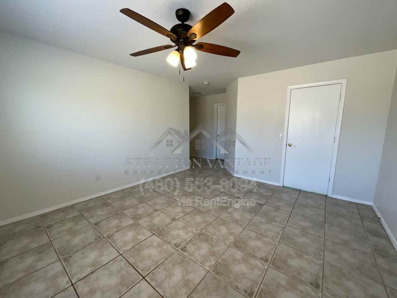 16612 W Cottonwood St - Photo 5 of 29