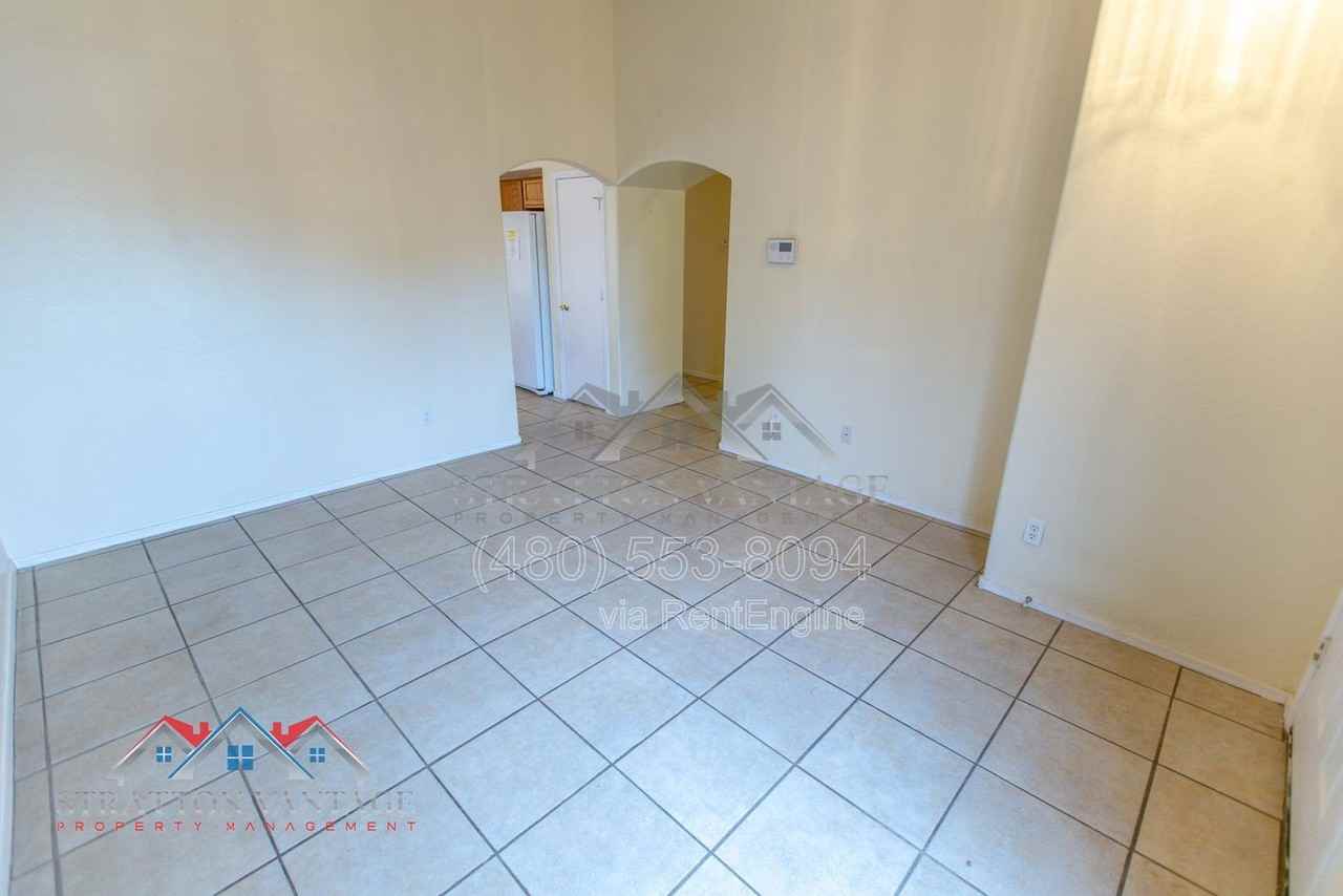 11801 W Paradise Dr - Photo 7 of 34
