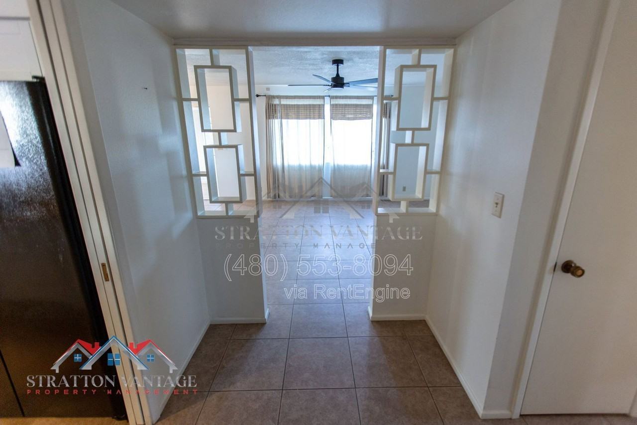 5706 E Des Moines St - Photo 6 of 37