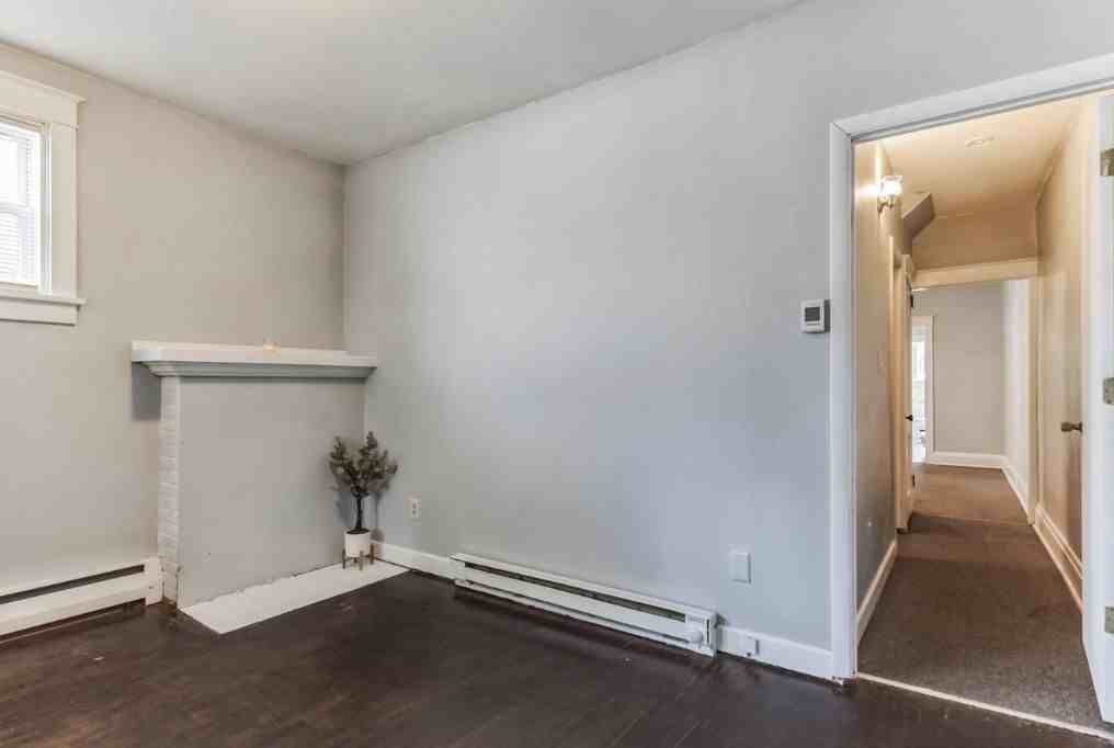 3443 Derry St #1 - Photo 3 of 15