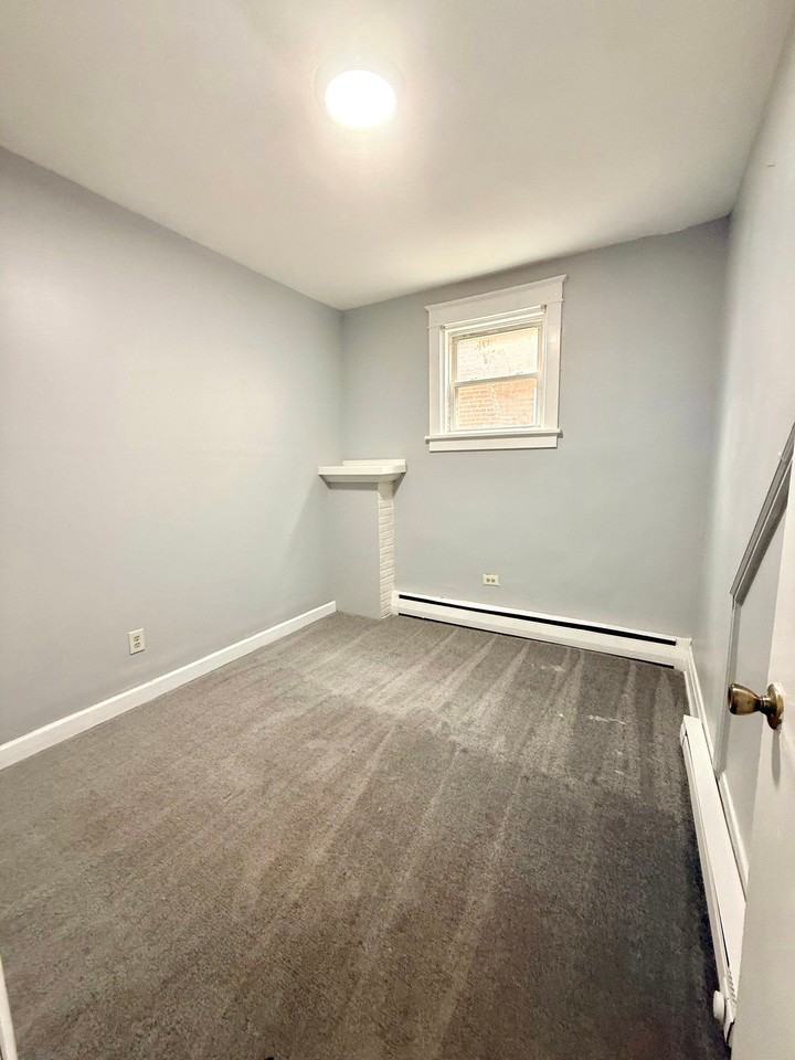 3443 Derry St #1 - Photo 5 of 15