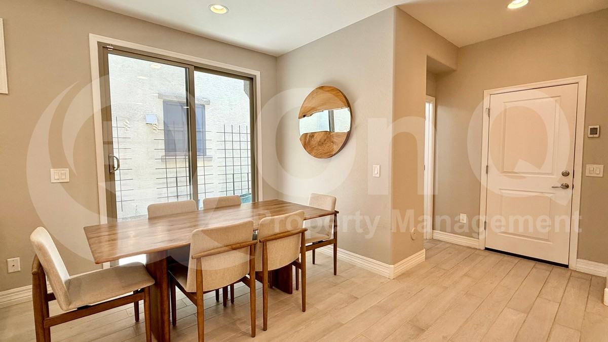 8245 E Impala Ave - Photo 4 of 19