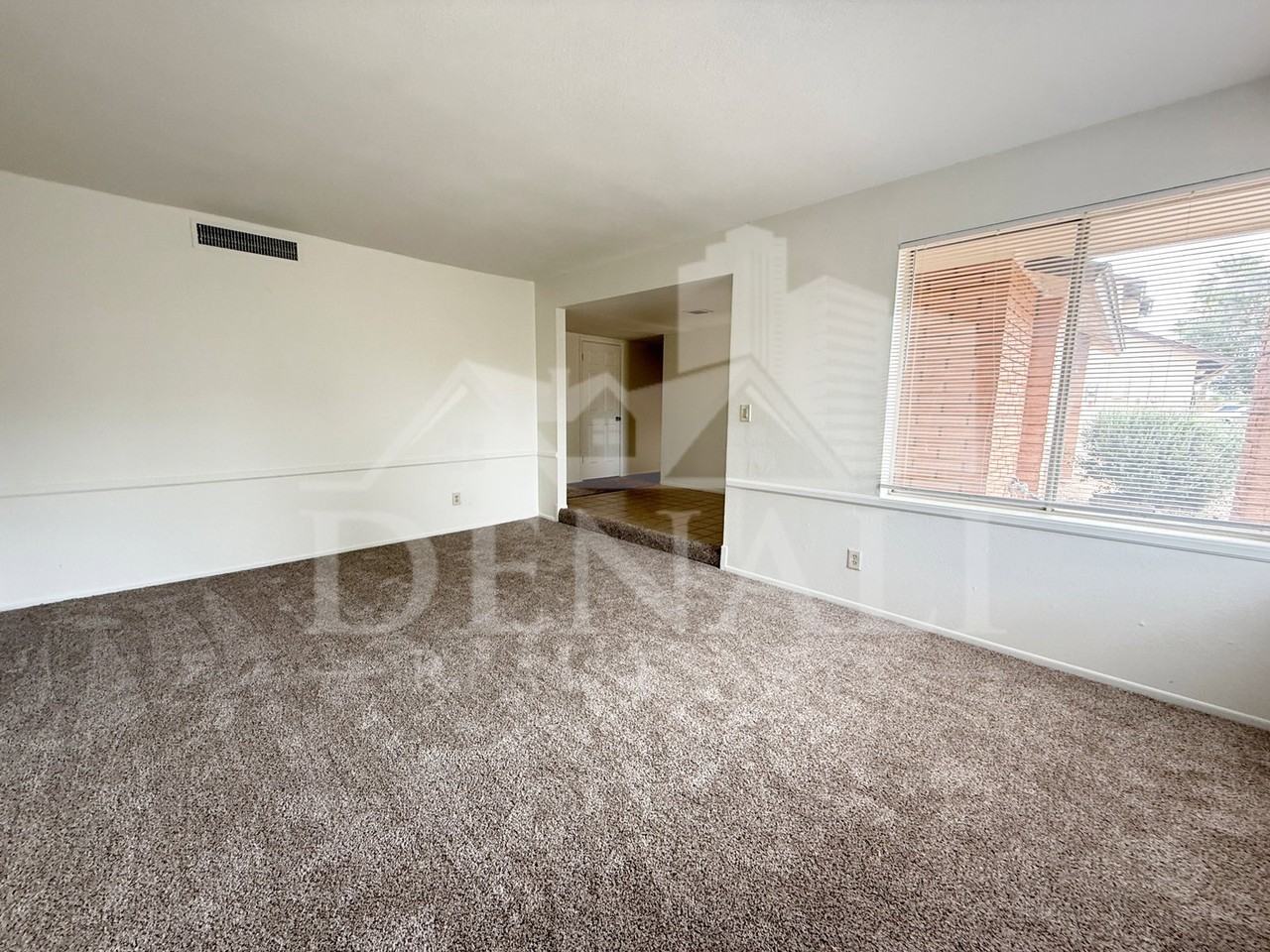 1016 W Nido Ave - Photo 5 of 25