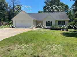 featured image of 3109 Pinehurst Ln