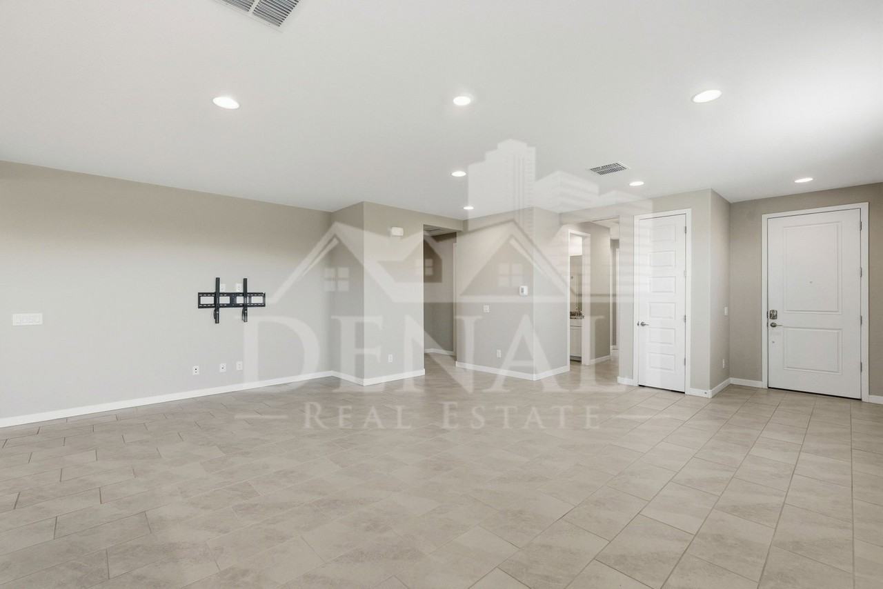 16692 W Alameda Rd - Photo 3 of 30