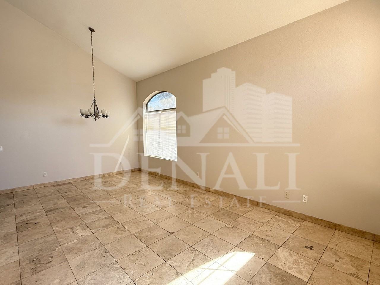 1274 W Sparrow Ct - Photo 2 of 35