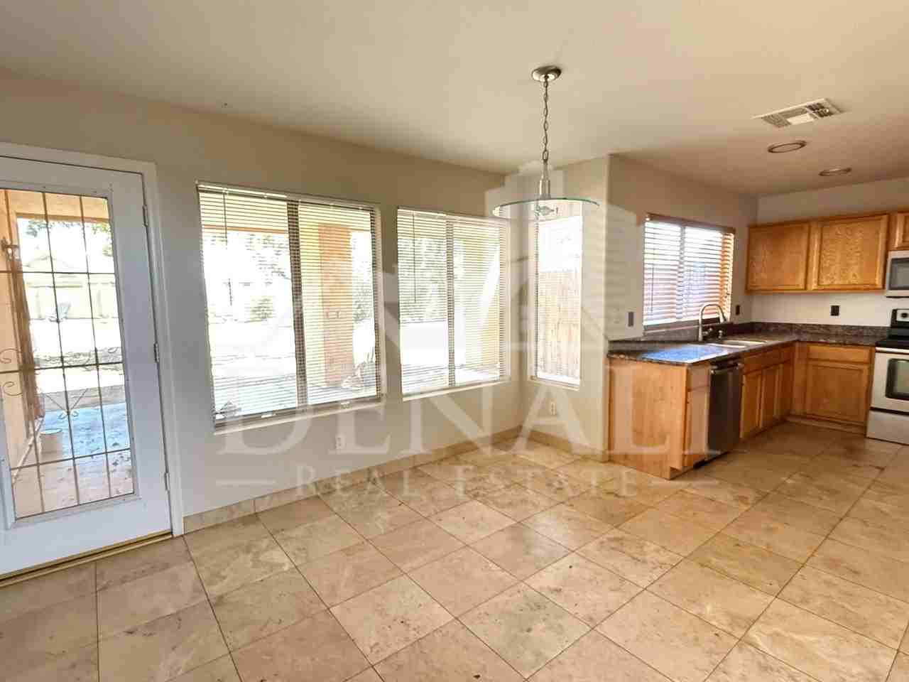 1274 W Sparrow Ct - Photo 7 of 35