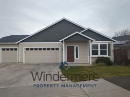 featured image of 212 Sw Doans Ave