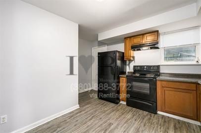 264 N Powell Cir #C - Photo 3 of 16