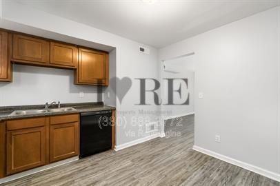 264 N Powell Cir #C - Photo 4 of 16