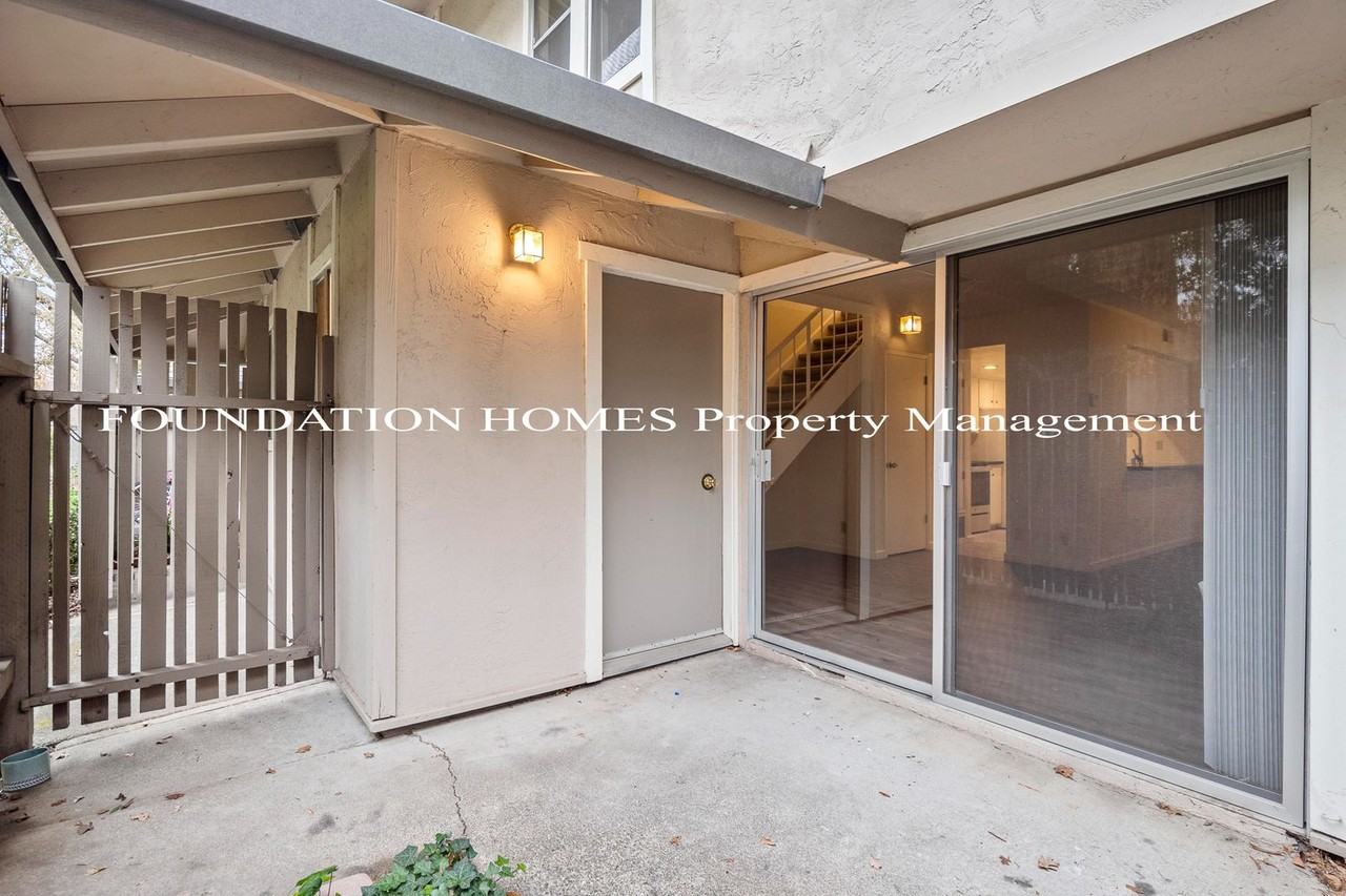 67 Roundtree Blvd - Photo 6 of 17