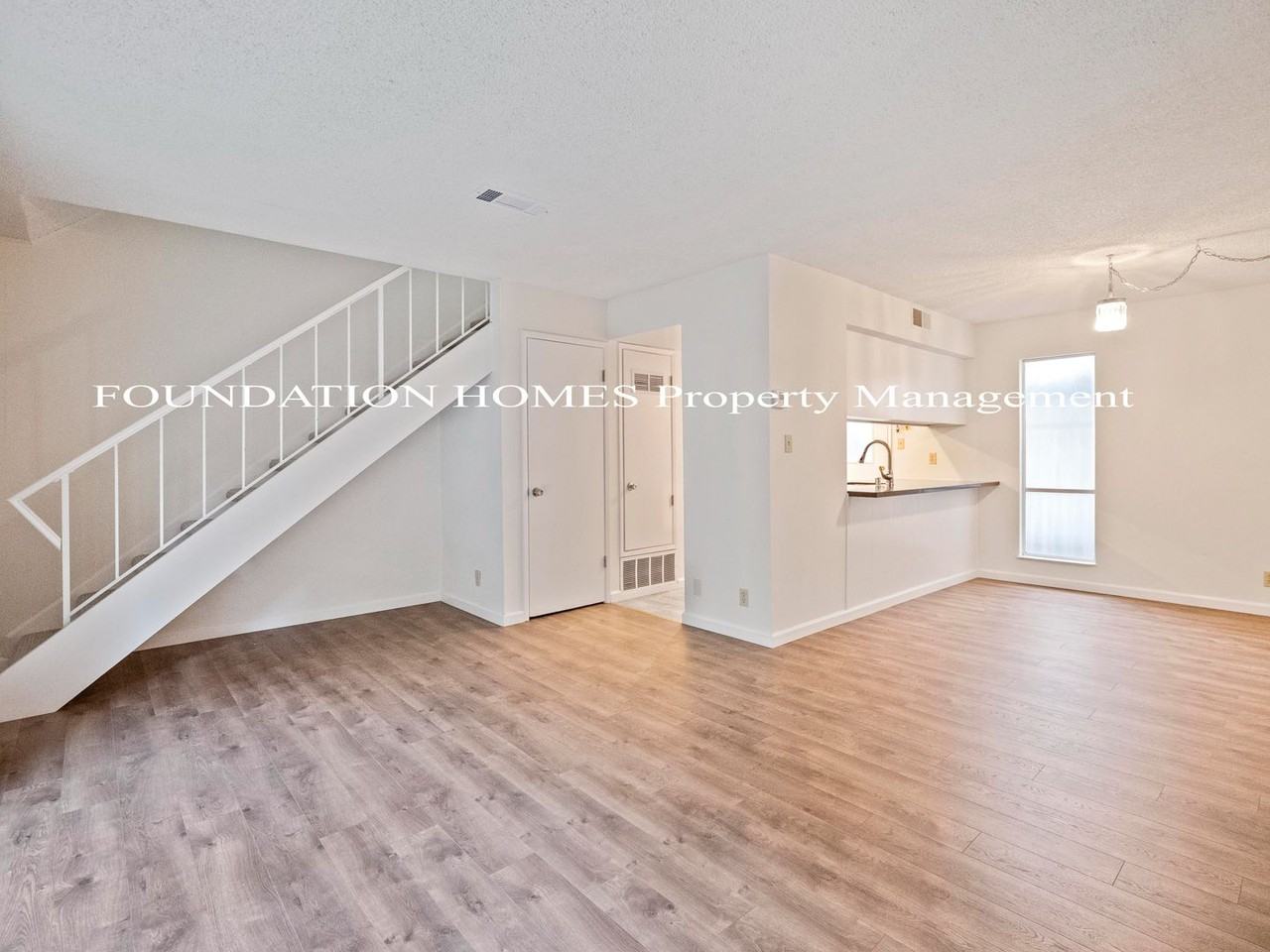 67 Roundtree Blvd - Photo 7 of 17