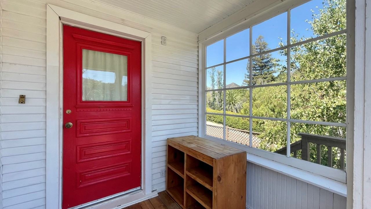 1705 Santa Rosa St - Photo 3 of 22