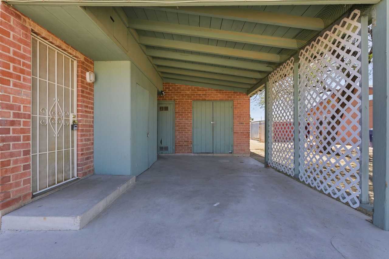 3226 E Bermuda St #1 - Photo 3 of 24