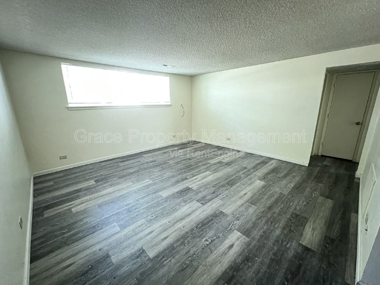 9370 E Girard Ave #8 - Photo 5 of 18