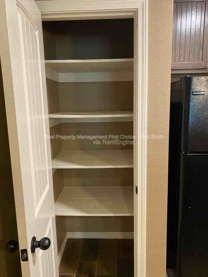 4715 S 27th St #A - Photo 5 of 12