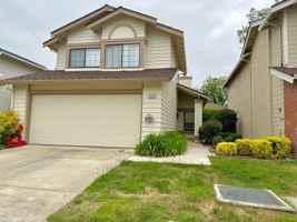 featured image of 2956 Park Place Cmn