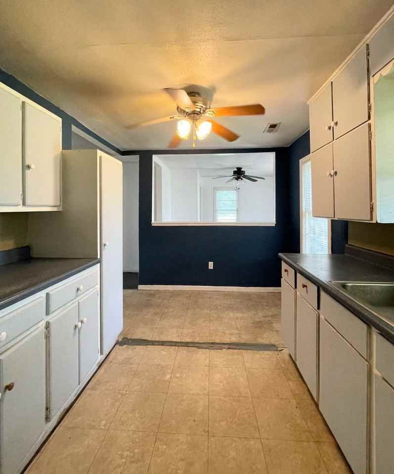 629 Duffy Rd - Photo 7 of 15