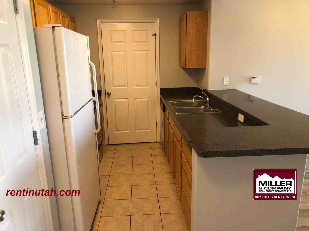 165 Albion Village Way - Photo 2 of 11