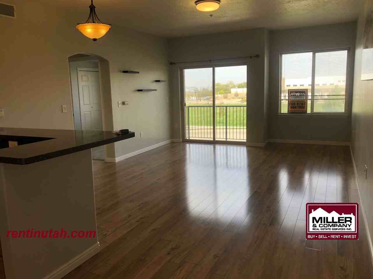 165 Albion Village Way - Photo 6 of 11