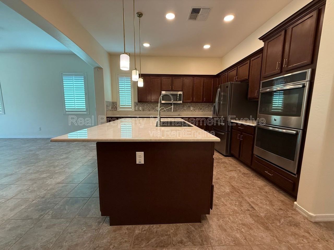 20508 W Carlton Mnr - Photo 6 of 34