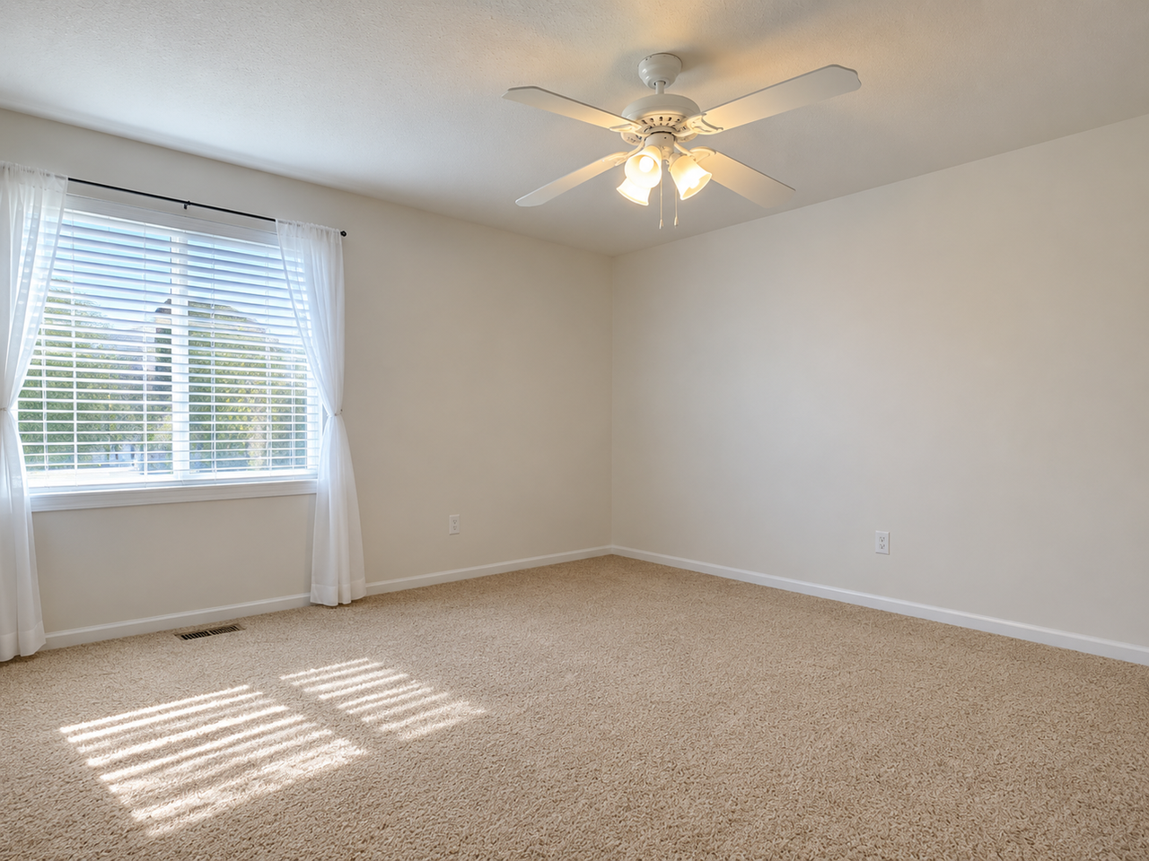 187 Mcafee Cir - Photo 7 of 15