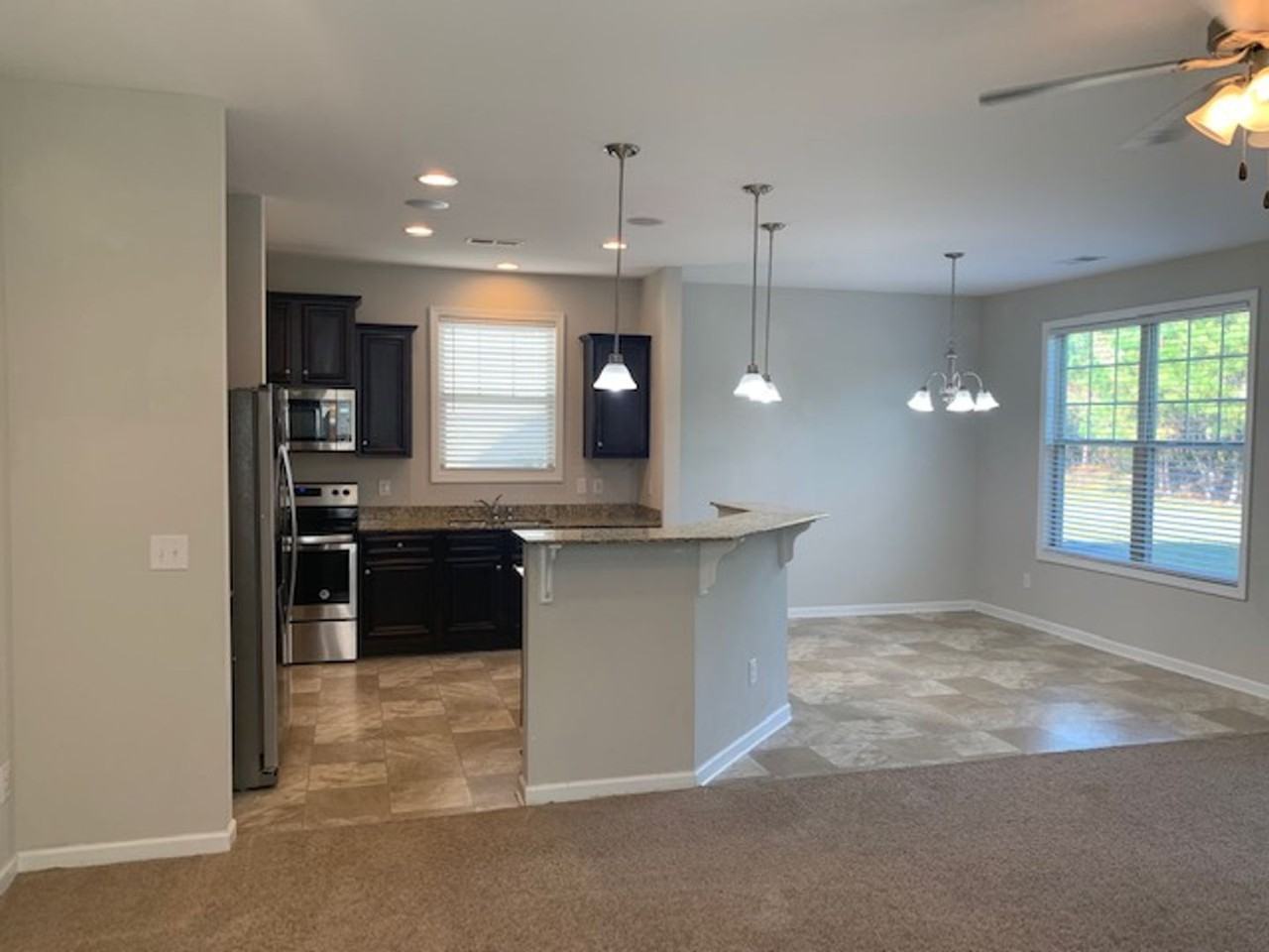 268 Claudia Dr - Photo 3 of 20