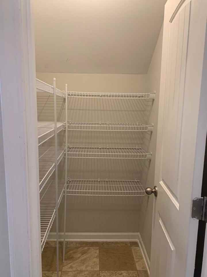 268 Claudia Dr - Photo 7 of 20