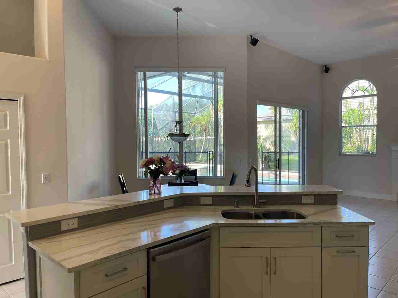 10008 Canopy Tree Ct - Photo 6 of 24