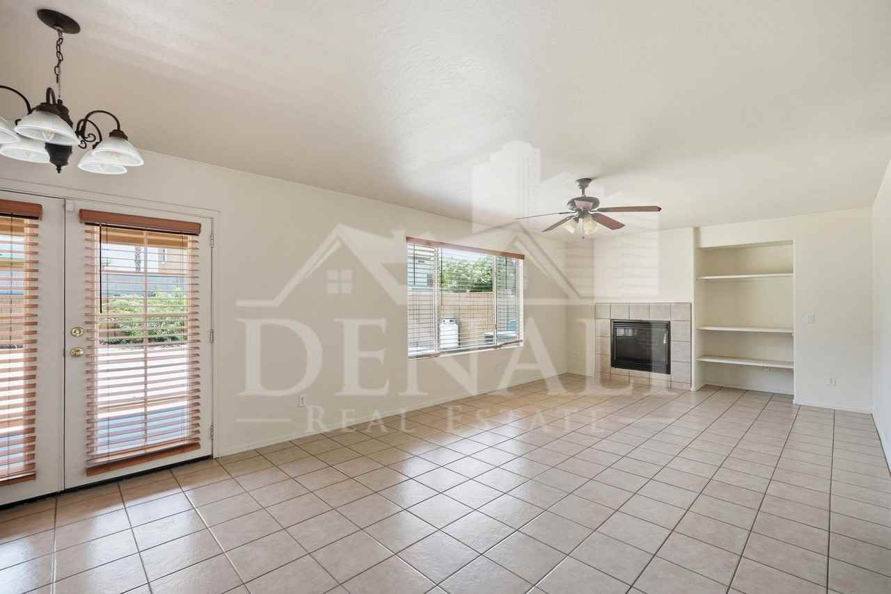 6107 N 135th Dr - Photo 4 of 33