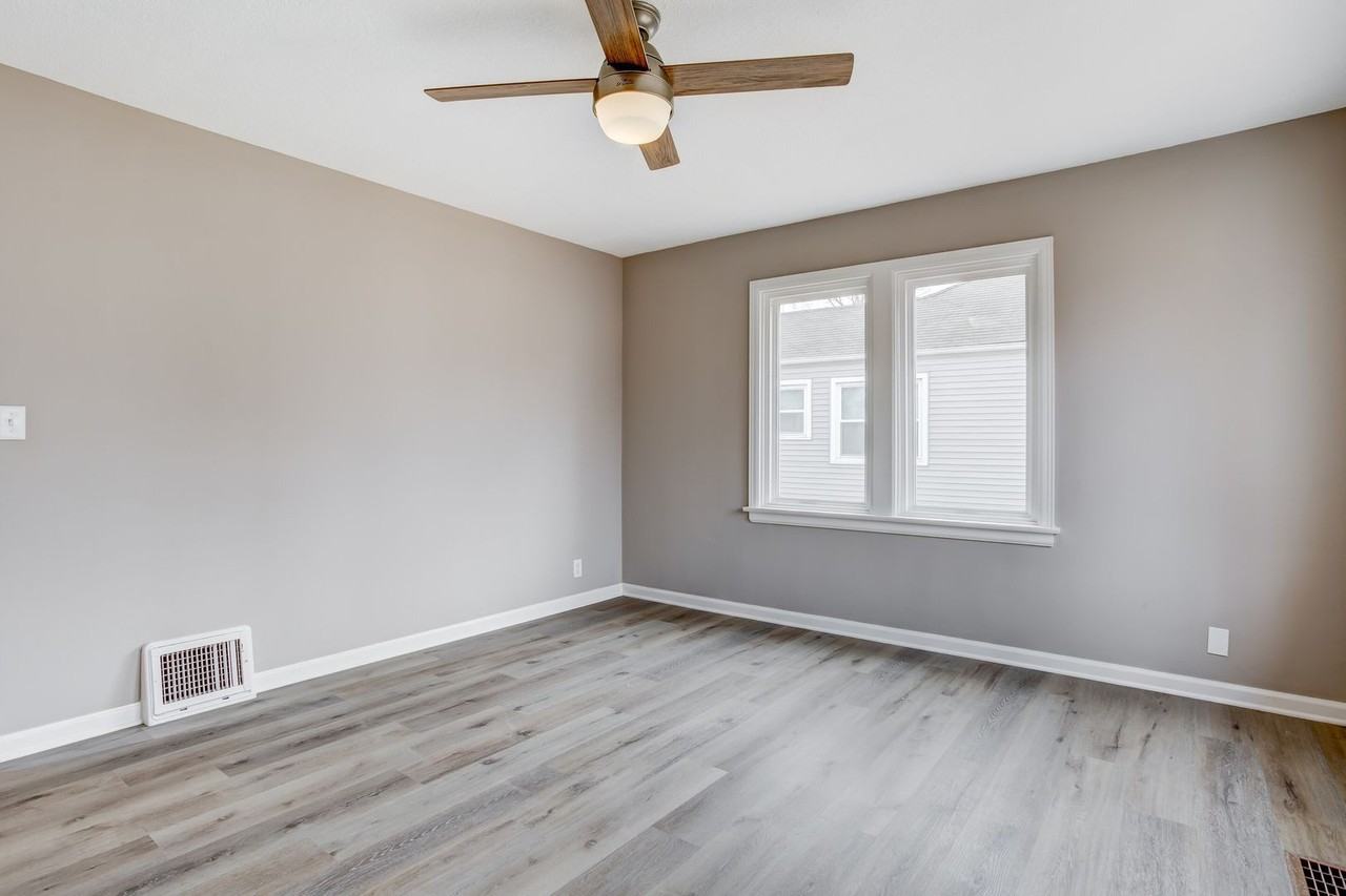 1018 S Vassar St - Photo 7 of 12