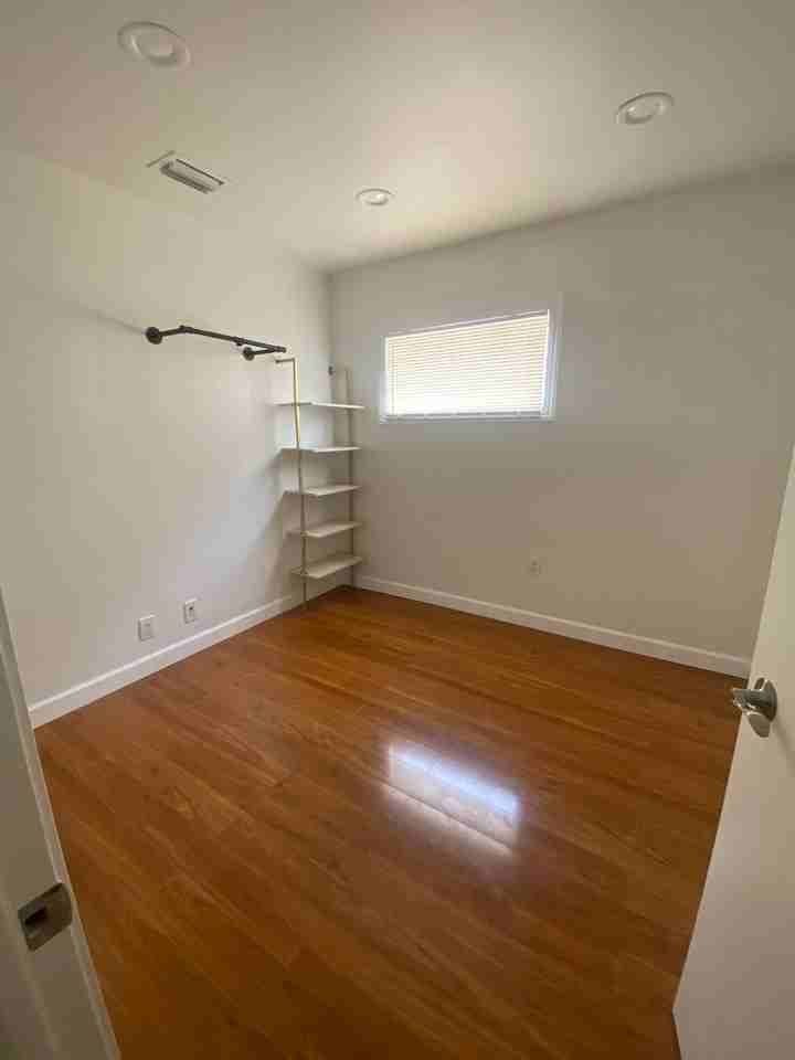 809 E Broward Blvd - Photo 6 of 15