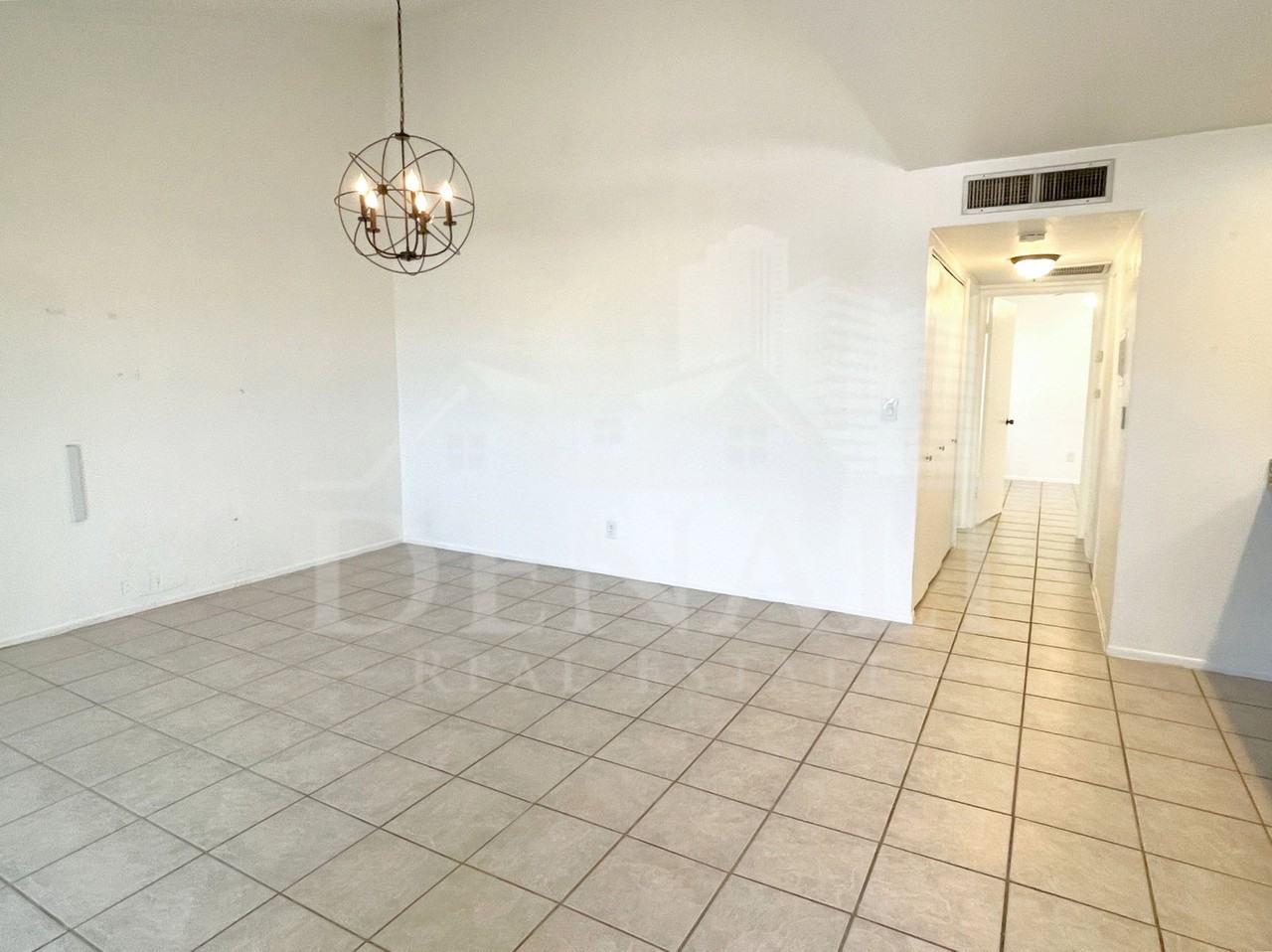 822 S Langley Ave #207 - Photo 3 of 21