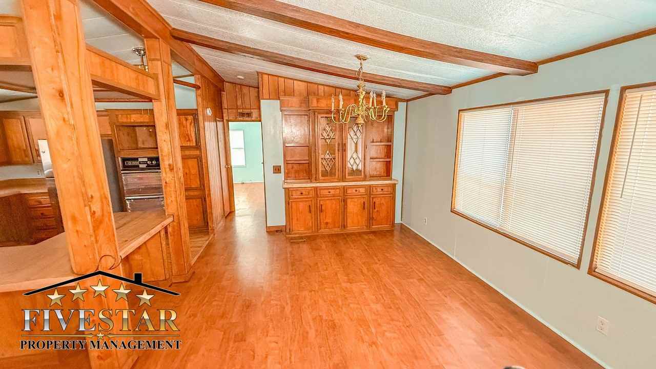 223 Mccord Ave - Photo 5 of 18