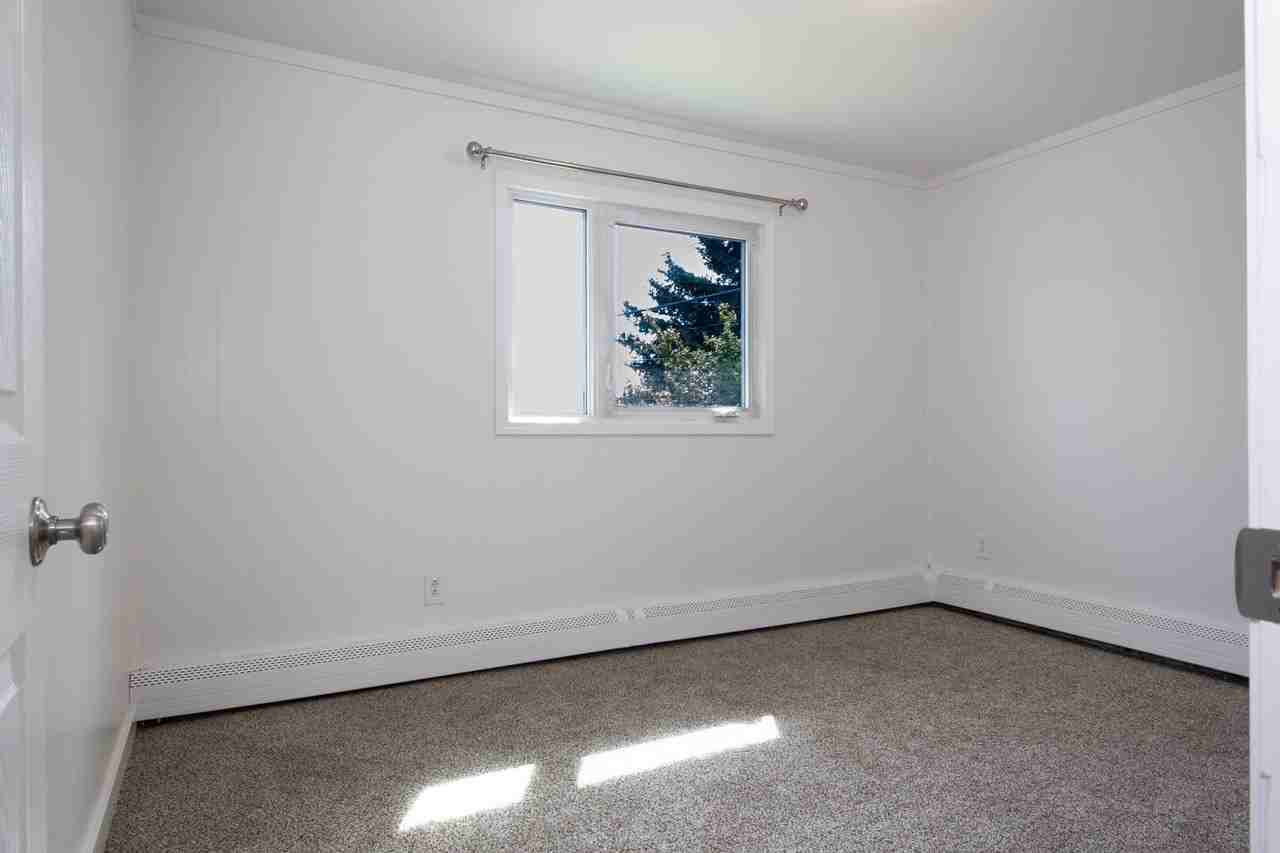 248 Bentley Dr - Photo 5 of 21