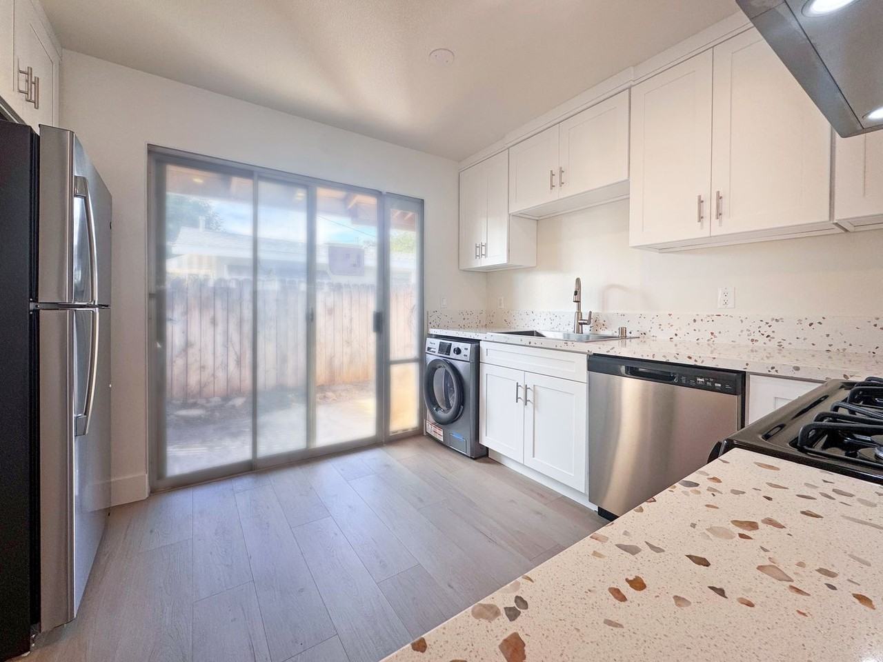 130 Malvern Ave #B - Photo 2 of 7