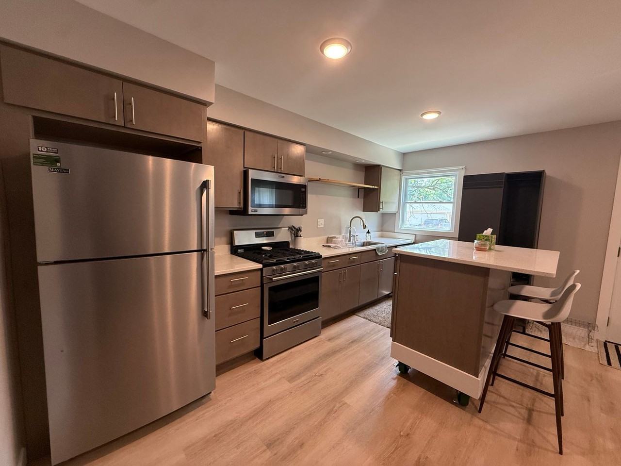 1810 High St - Photo 5 of 15