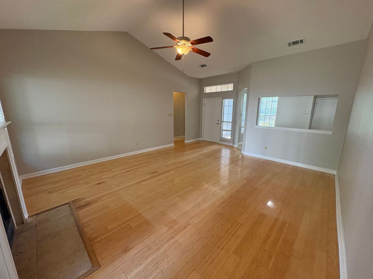 12506 Turkey Ridge Ct - Photo 6 of 25