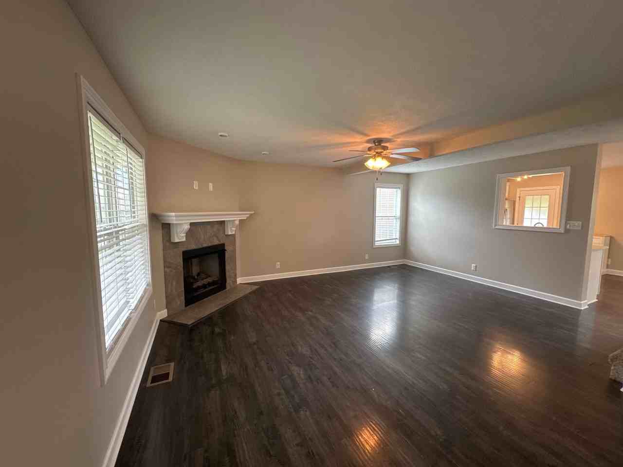612 Fox Path Ln - Photo 2 of 17