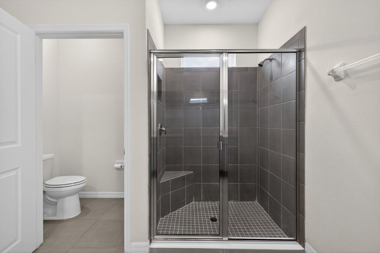 13204 Waterleaf Garden Cir - Photo 4 of 37