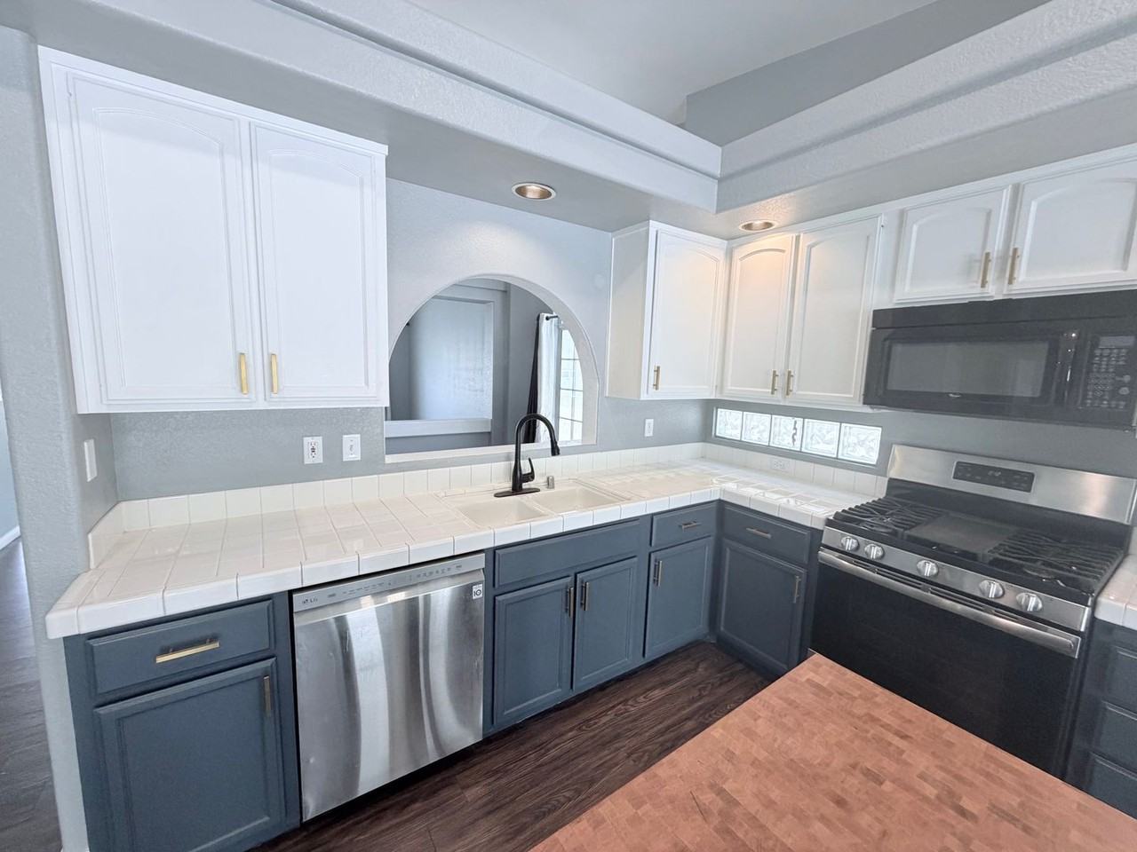 3564 Tobel Springs Dr - Photo 3 of 19