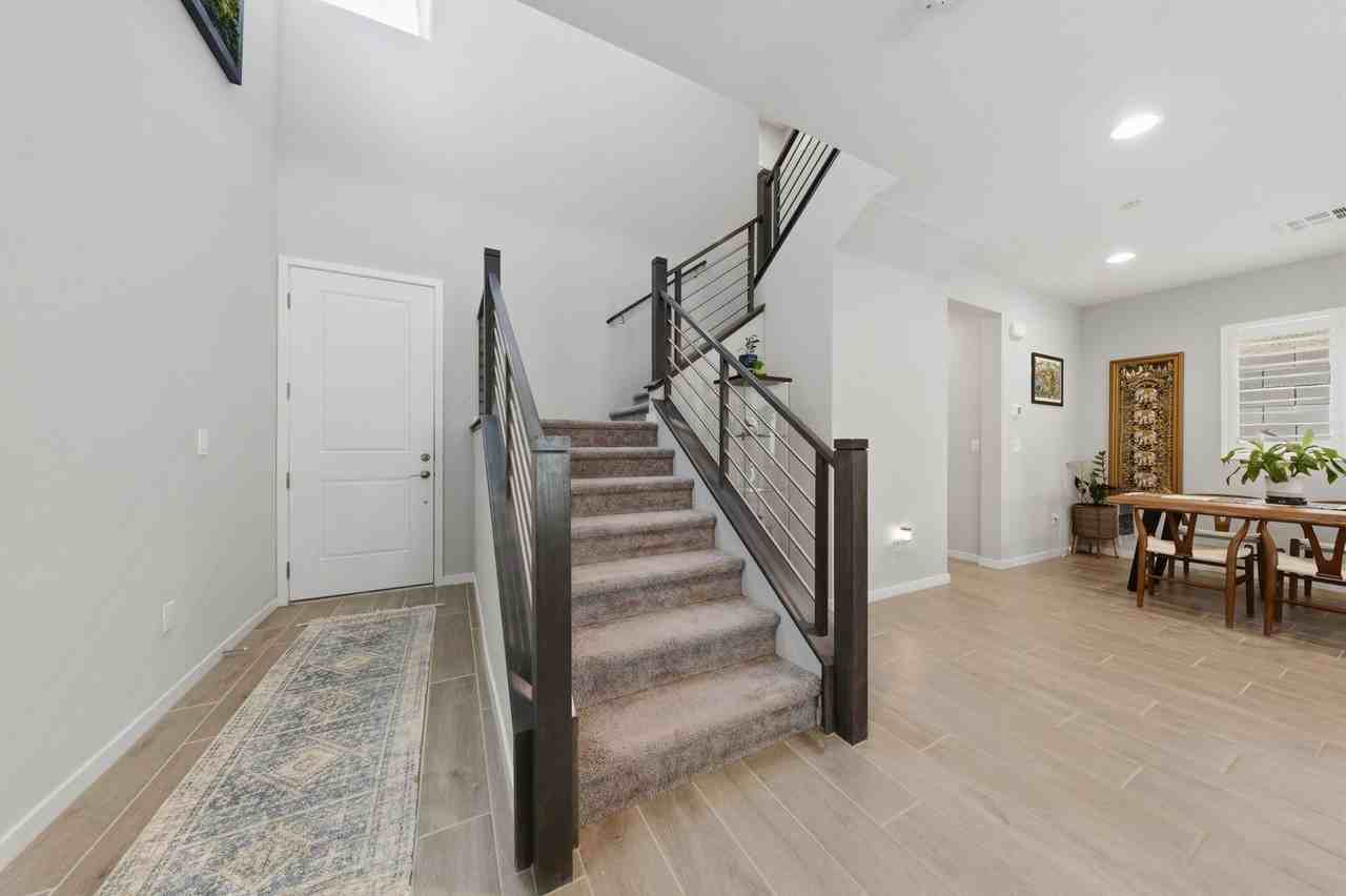 11824 Pelican Butte Ave - Photo 7 of 33