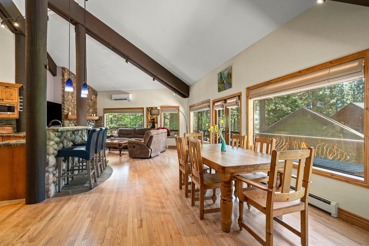 1091 Flume Rd - Photo 3 of 45