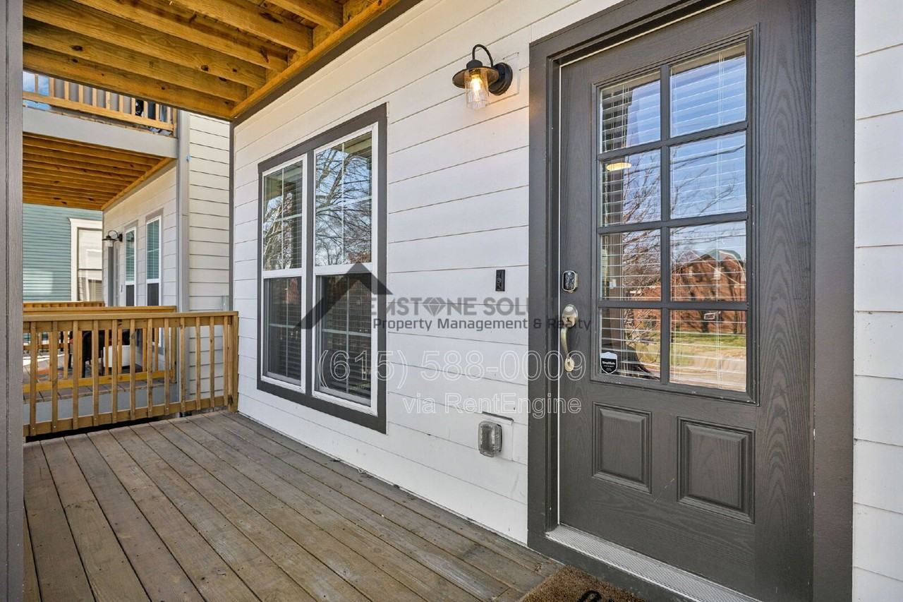 1609B 9th Ave N - Photo 5 of 50