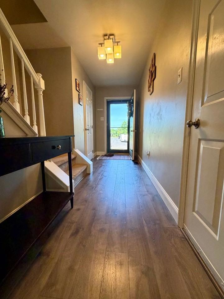 176 Strawberry Ln - Photo 6 of 38