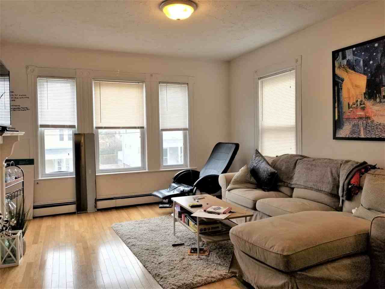 64 Murdock St - Photo 3 of 11