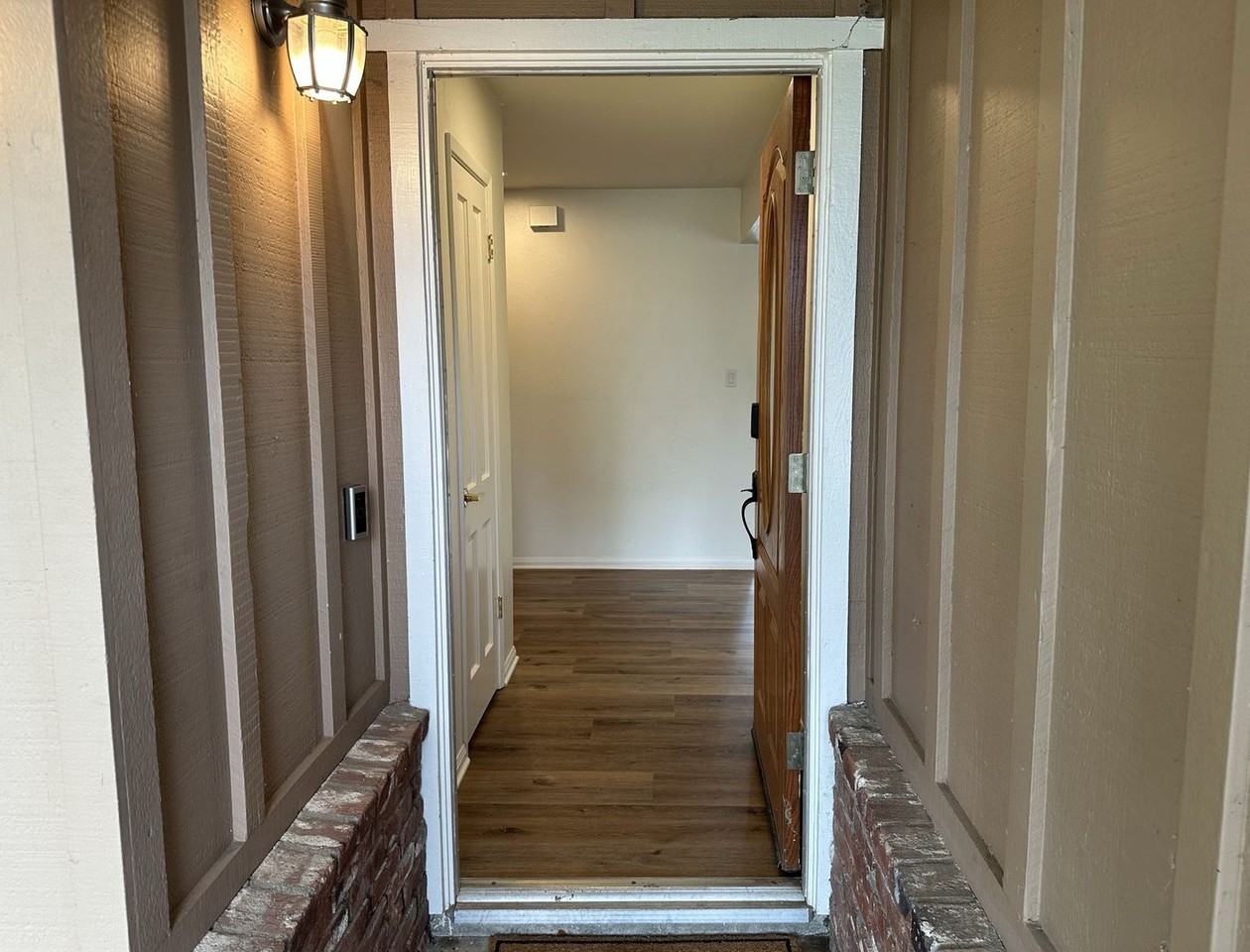 3476 Willow St - Photo 3 of 28
