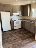 featured image of 1127 E Laurel Dr