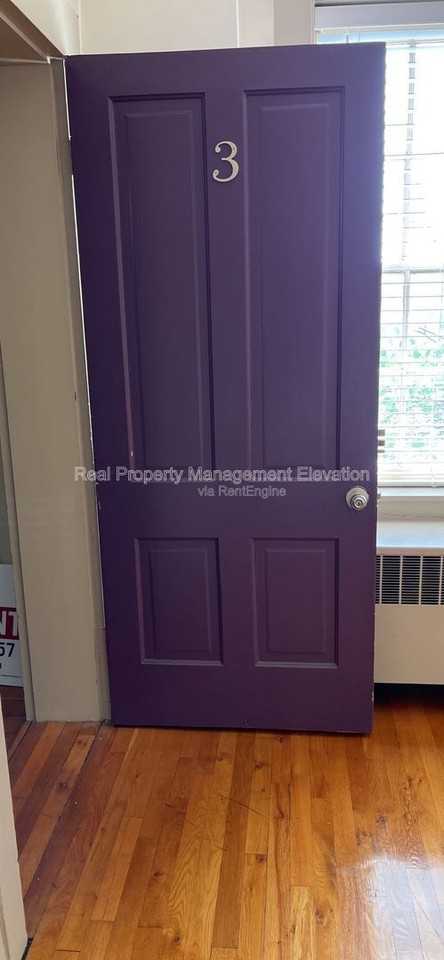 523 S Cameron St #3 - Photo 3 of 5